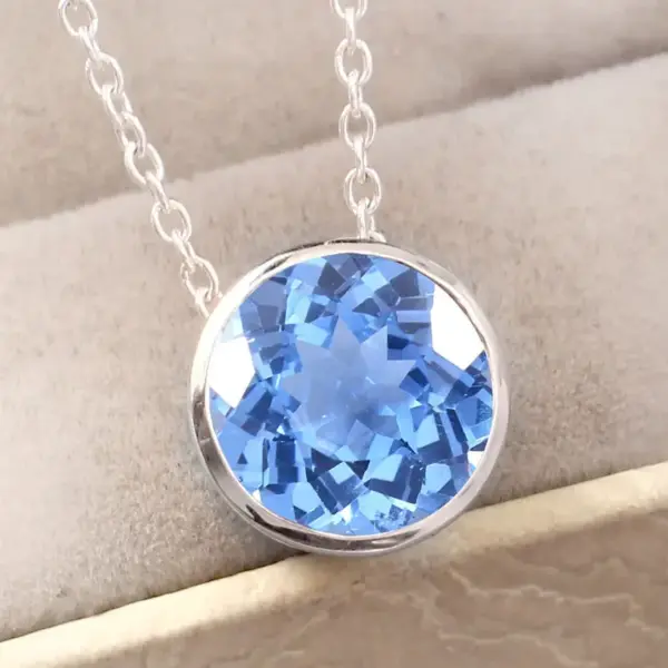 Ceylon Blue Spinel Round Pendant
