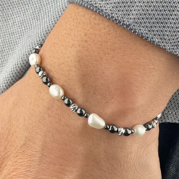 Men's Freshwater Pearl Bracelet with Hematite and silver beads