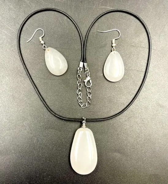 Milky Quartz necklace and earrings set